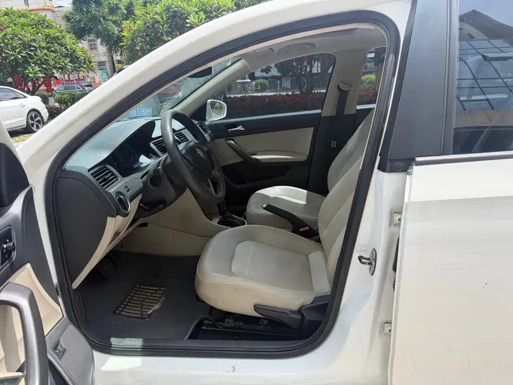 Skoda Rapid 2014