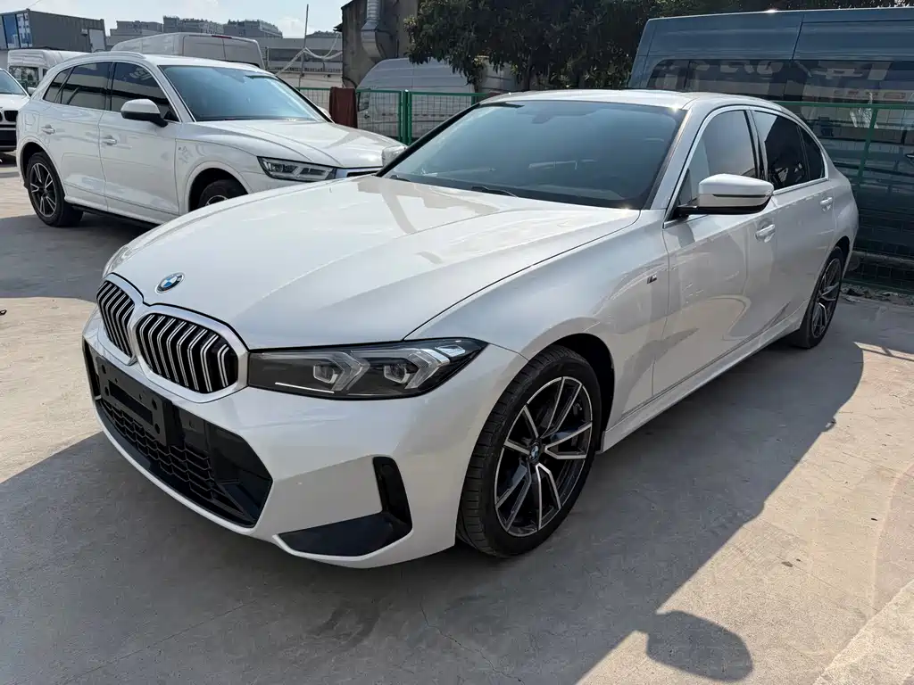 BMW 3 Series 2023