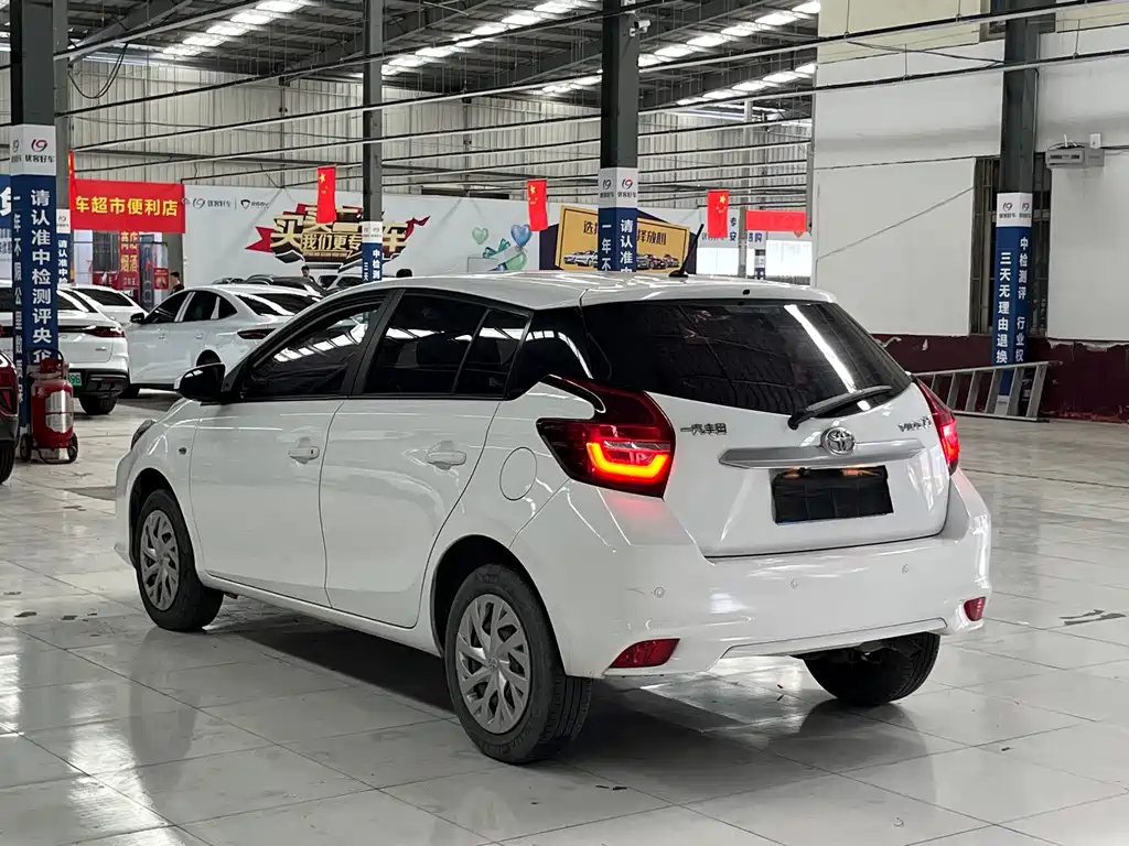 Toyota Vios FS 2021 — фото 15