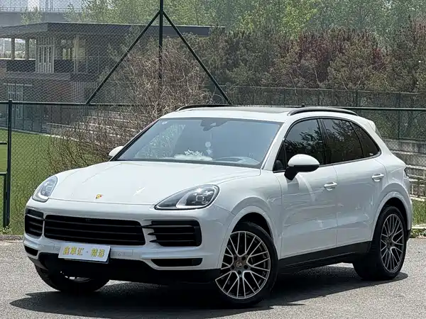 Porsche Cayenne 2023