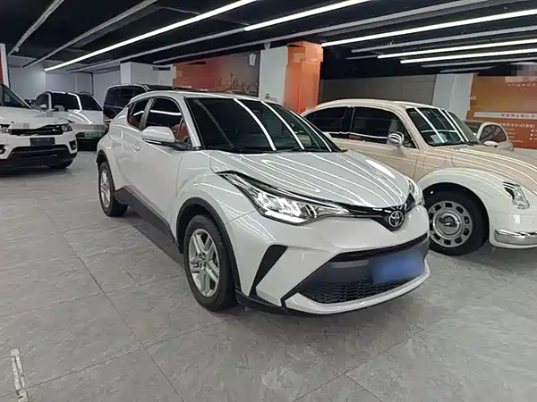 Toyota C-HR 2021