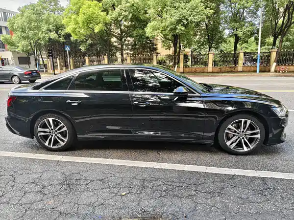 Audi A6L 2019