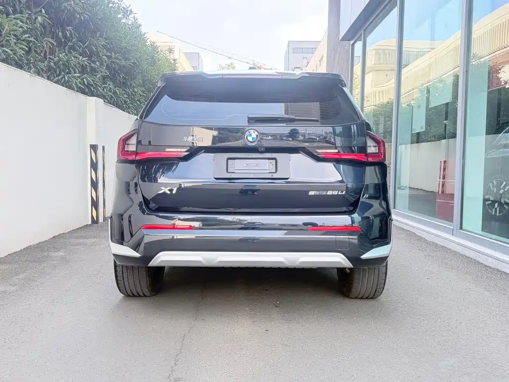BMW X1 2024 — фото 11