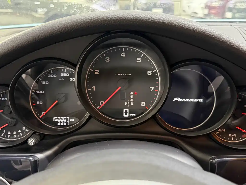 Porsche Panamera 2016 — фото 11