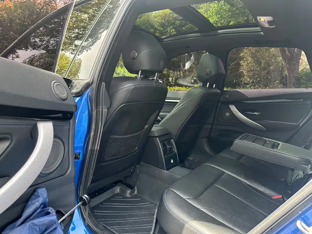 BMW 3 Series GT 2019 — фото 25