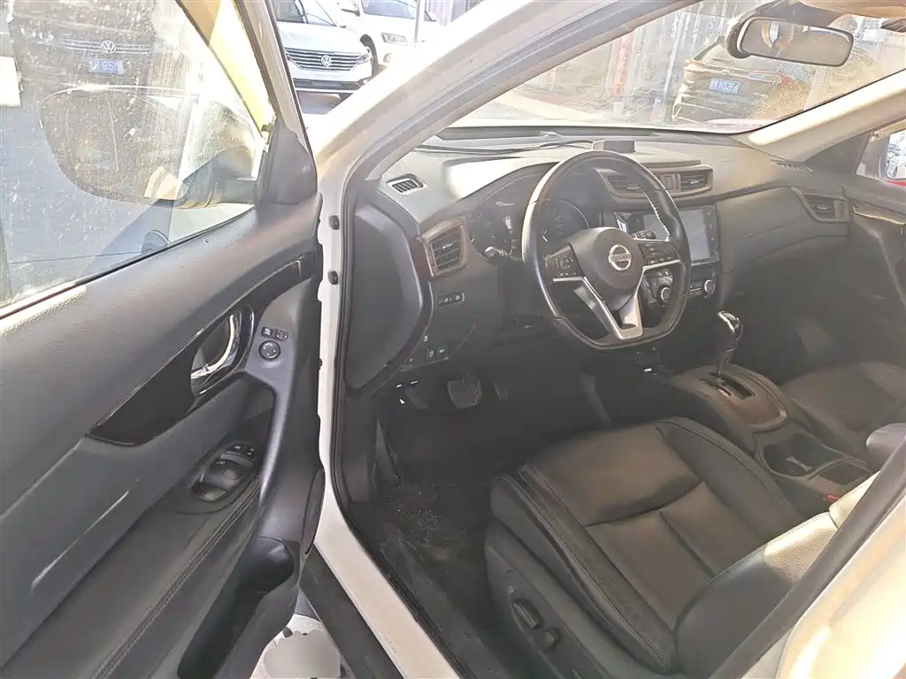 Nissan X-Trail 2019 — фото 12