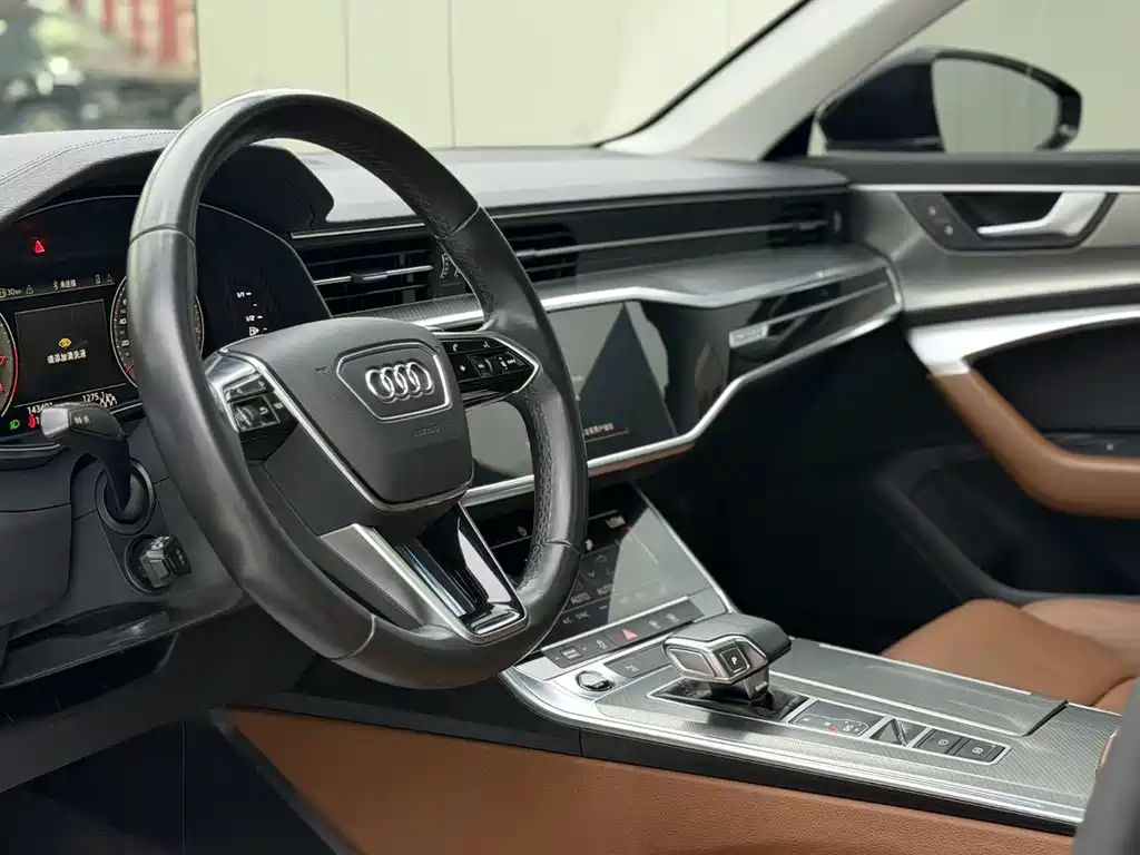 Audi A6L 2023 — фото 7