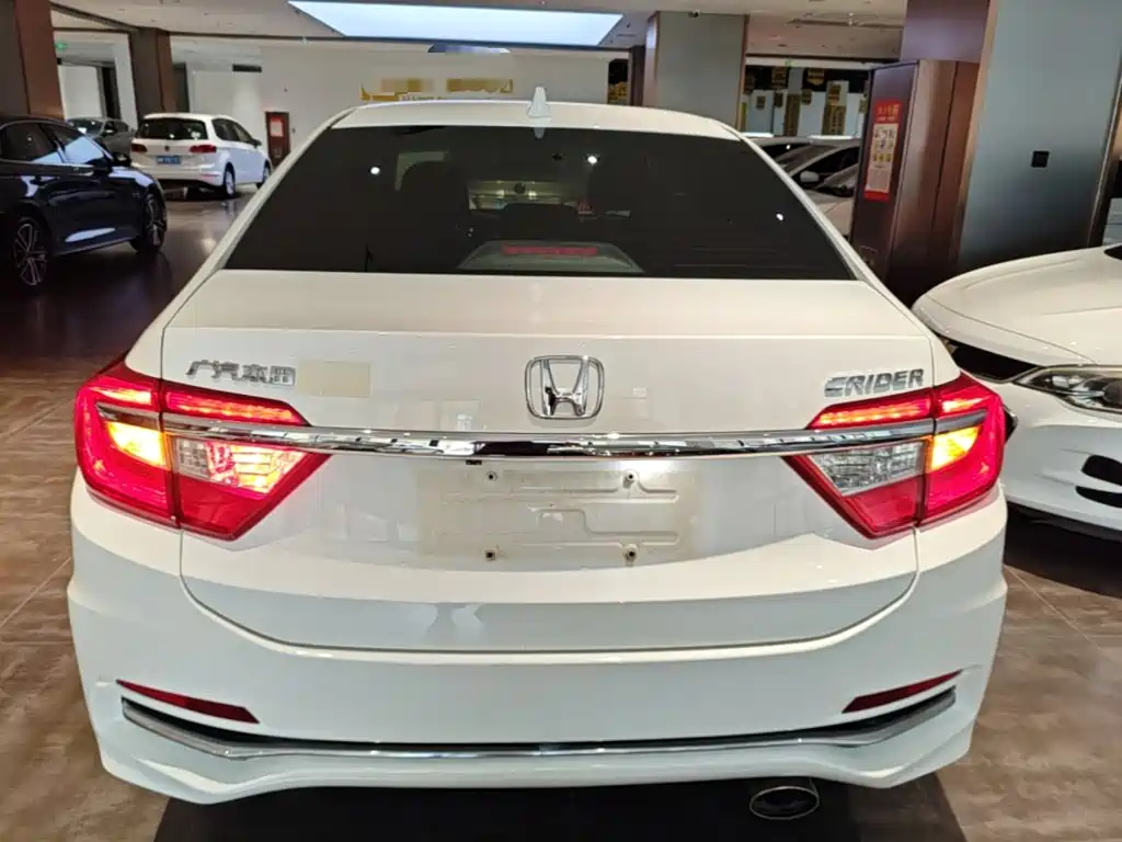 Honda Crider 2017