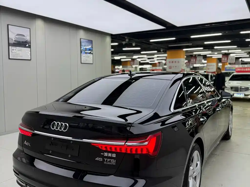 Audi A6L 2023 — фото 6