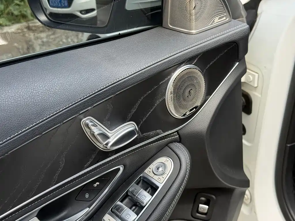 Mercedes-Benz C-Class 2020 — фото 23