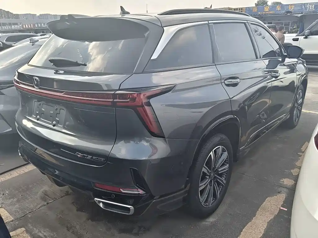 Changan CS75PLUS 2024 — фото 14