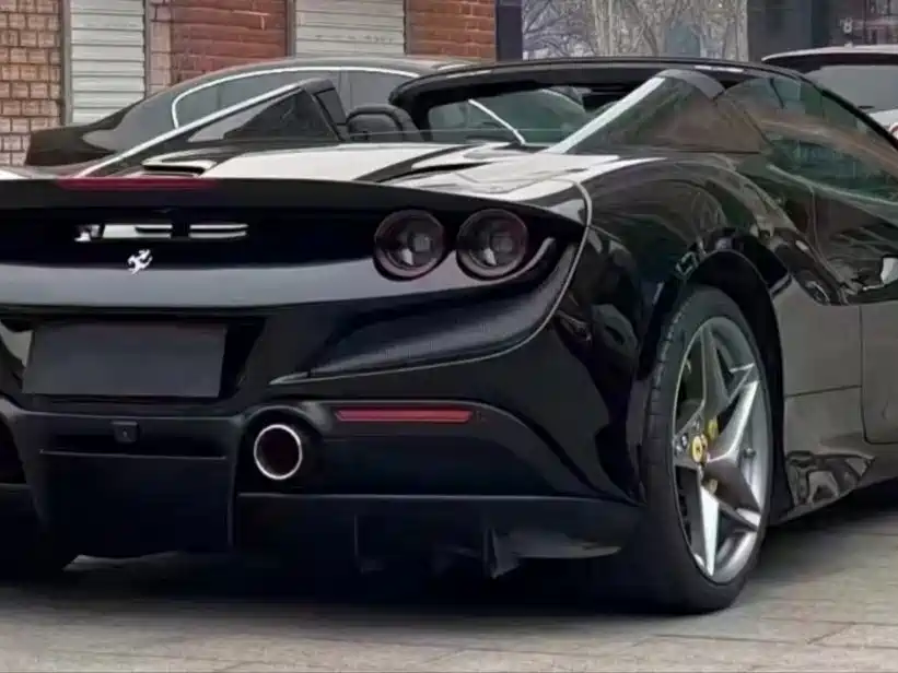 Ferrari F8 2020 — фото 4