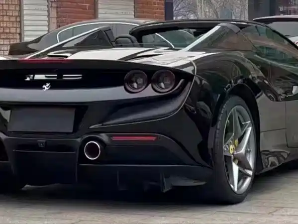 Ferrari F8 2020