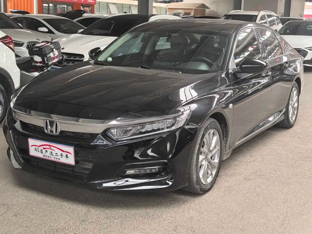 Honda Accord 2020 — фото 1