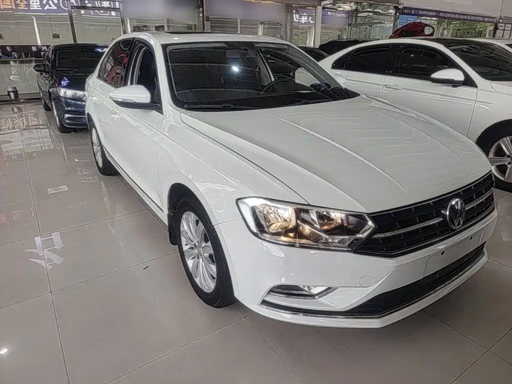 Volkswagen Bora 2016