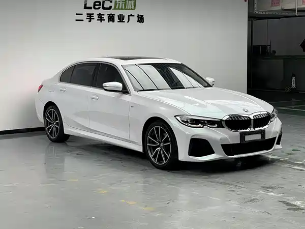 BMW 3 Series 2021