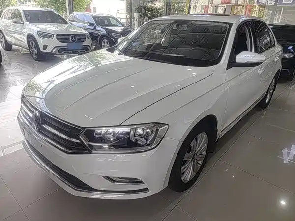 Volkswagen Bora 2016