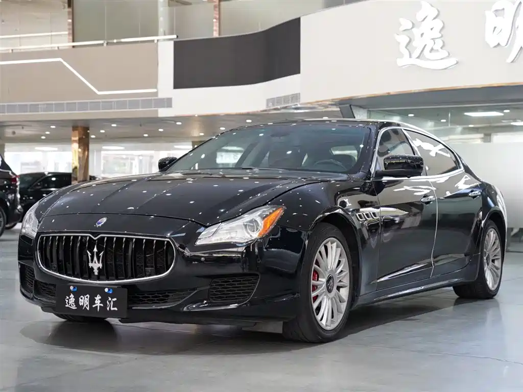 Maserati Quattroporte 2015 — фото 1