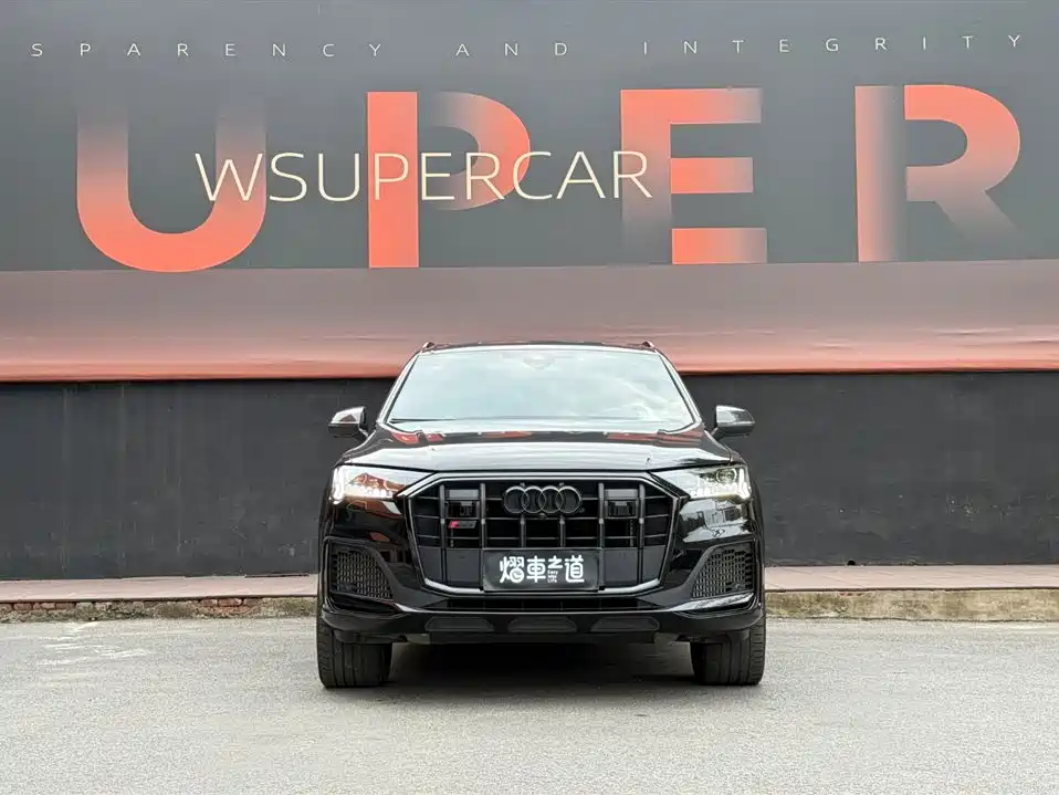 Audi SQ7 2024 — фото 2