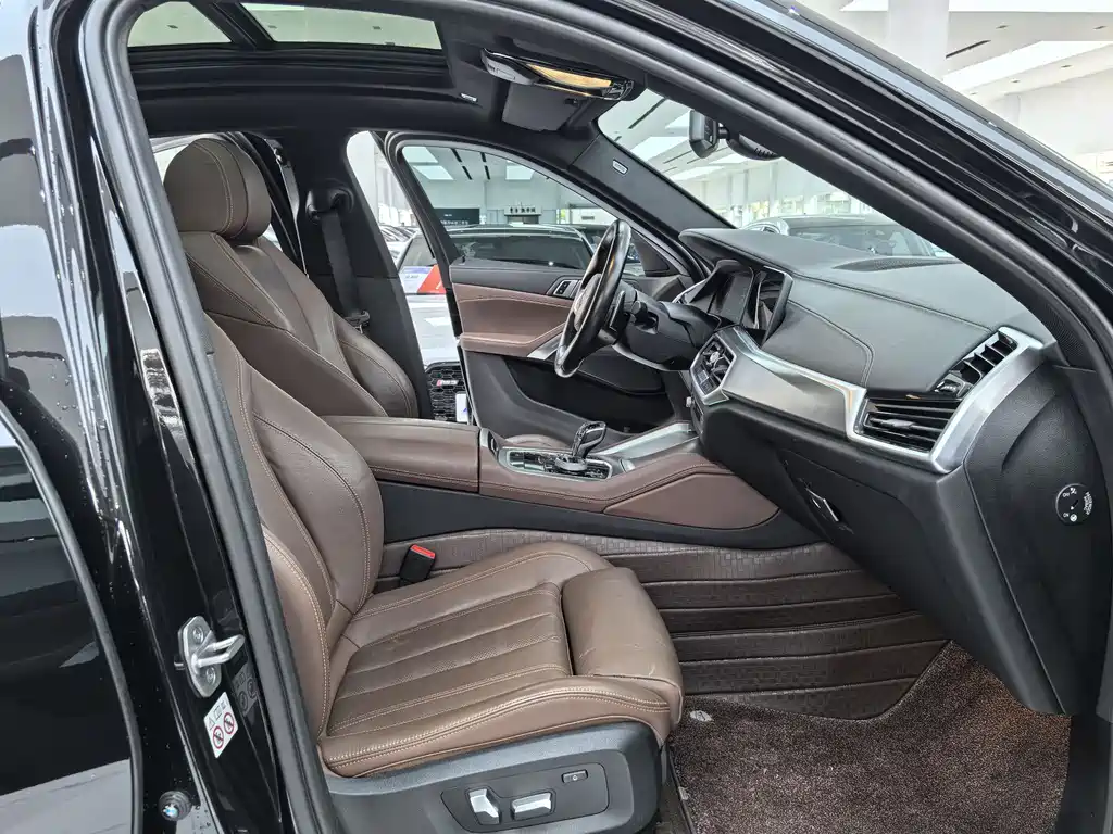 BMW X6 2022 — фото 12