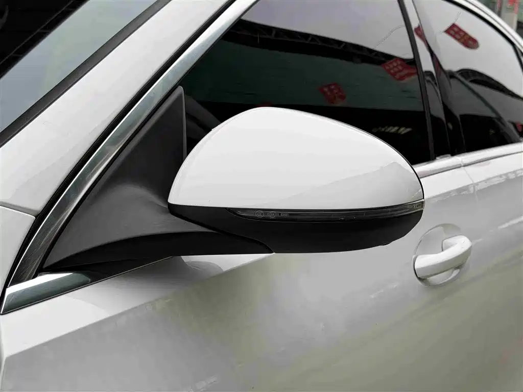 Mercedes-Benz C-Class 2022 — фото 15