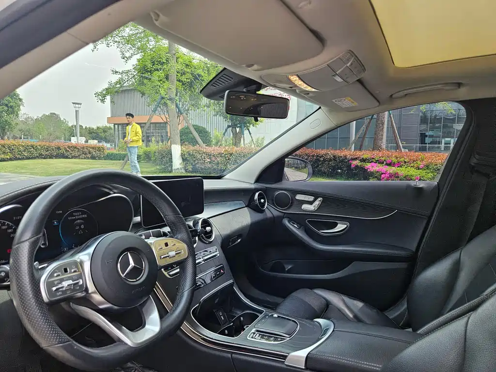 Mercedes-Benz C-Class 2021 — фото 10