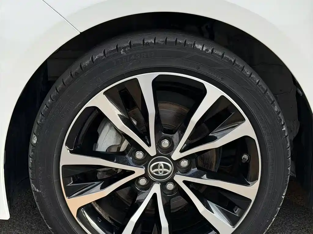 Toyota Levin 2022 — фото 10