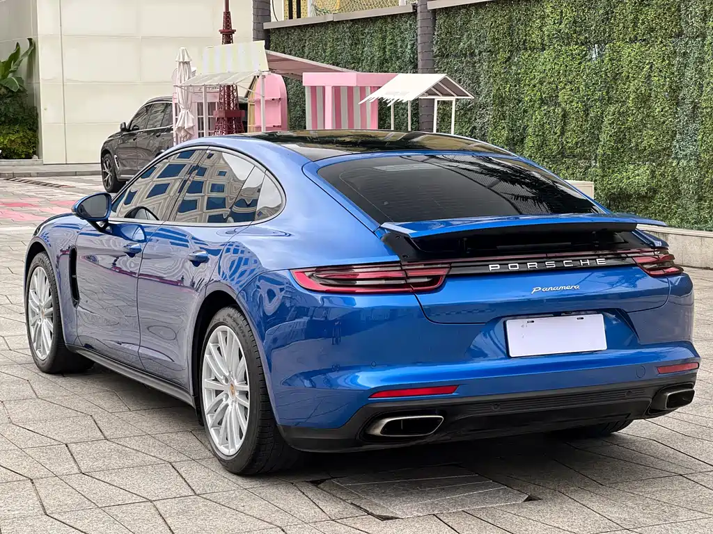 Porsche Panamera 2019 — фото 4