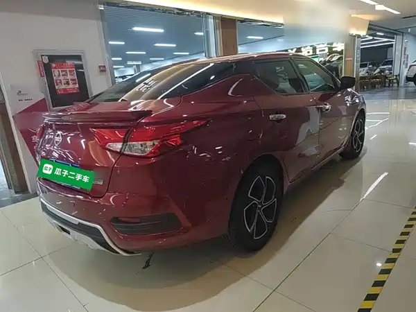 Nissan Bluebird 2016