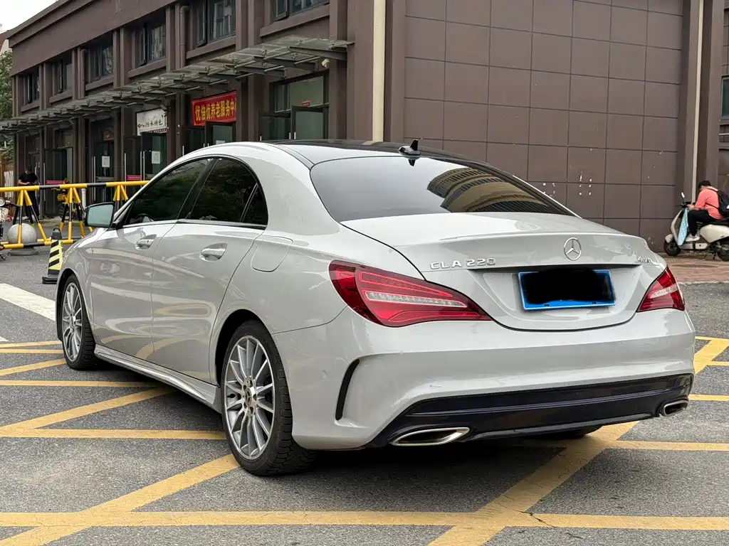 Mercedes-Benz CLA 2018 — фото 15