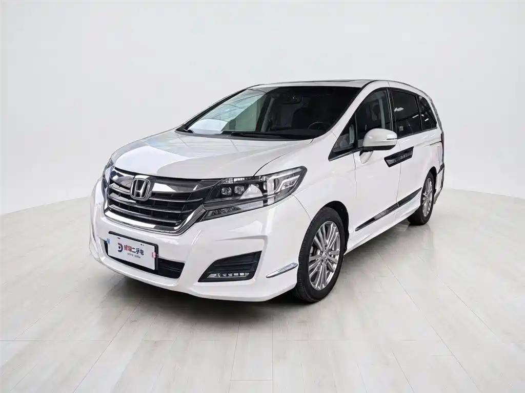 Honda Elysion 2017 — фото 1