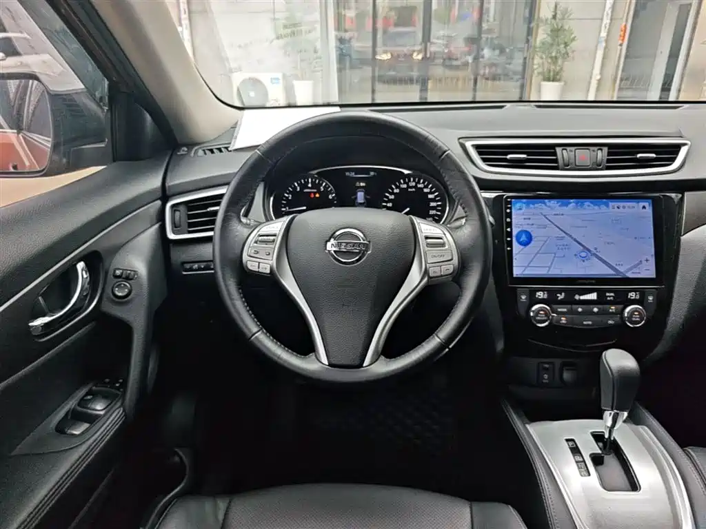 Nissan X-Trail 2017 — фото 11