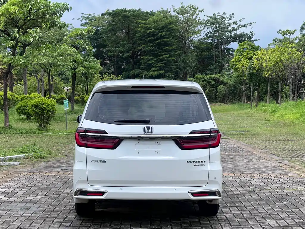 Honda Odyssey 2023 — фото 15