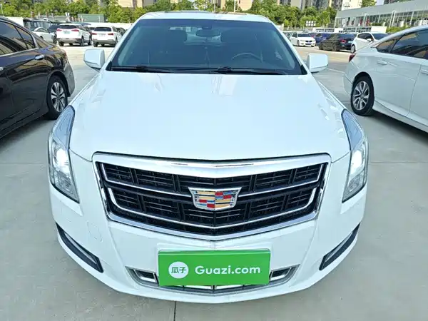 Cadillac XTS 2015