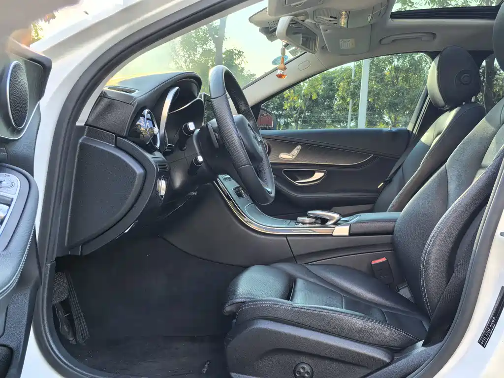 Mercedes-Benz C-Class 2016