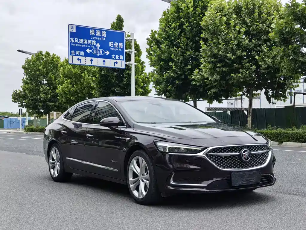 Buick LaCrosse 2022 — фото 3
