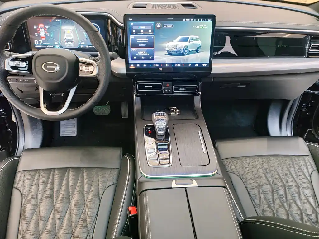 GAC Motor Trumpchi GS8 2023 — фото 8