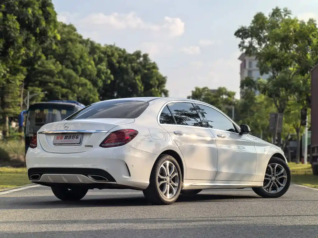 Mercedes-Benz C-Class 2016