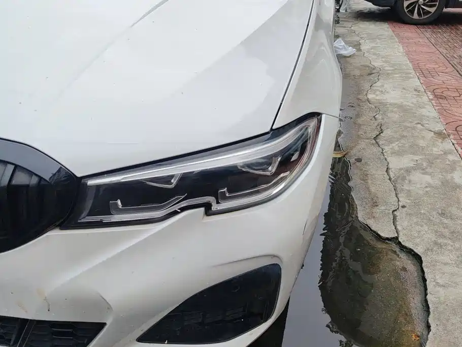 BMW 3 Series 2021