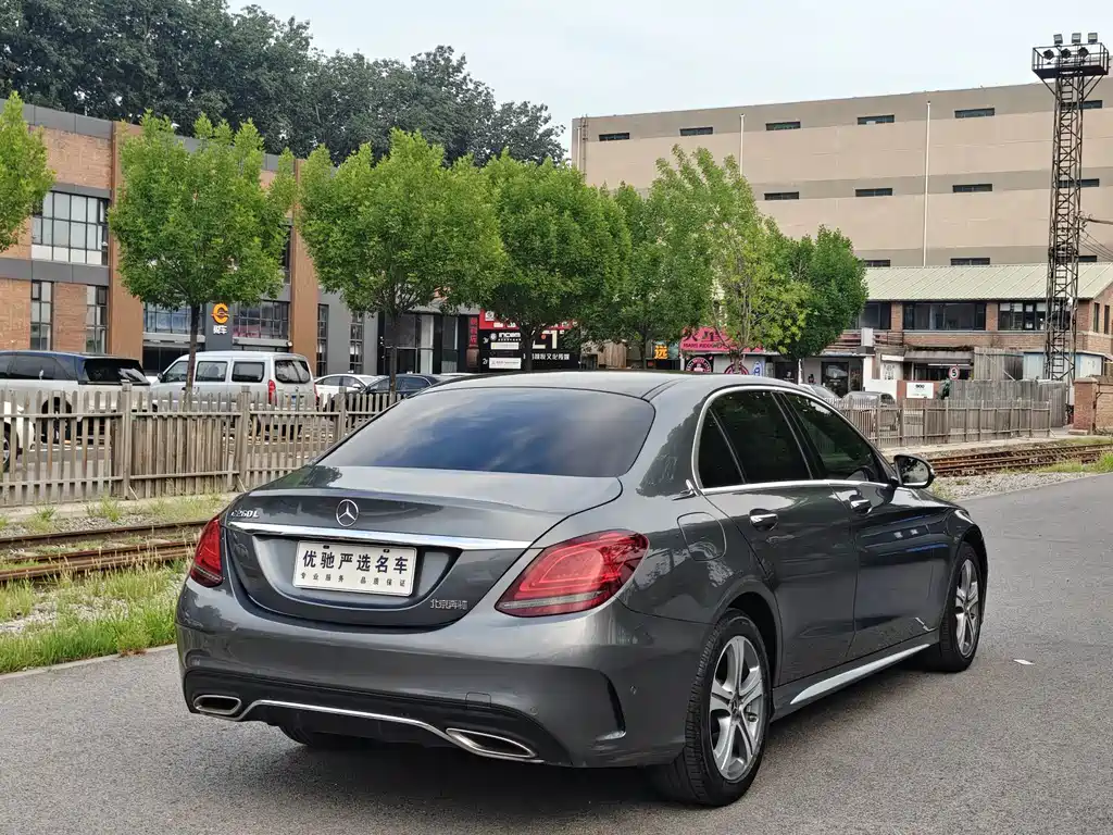 Mercedes-Benz C-Class 2020 — фото 9