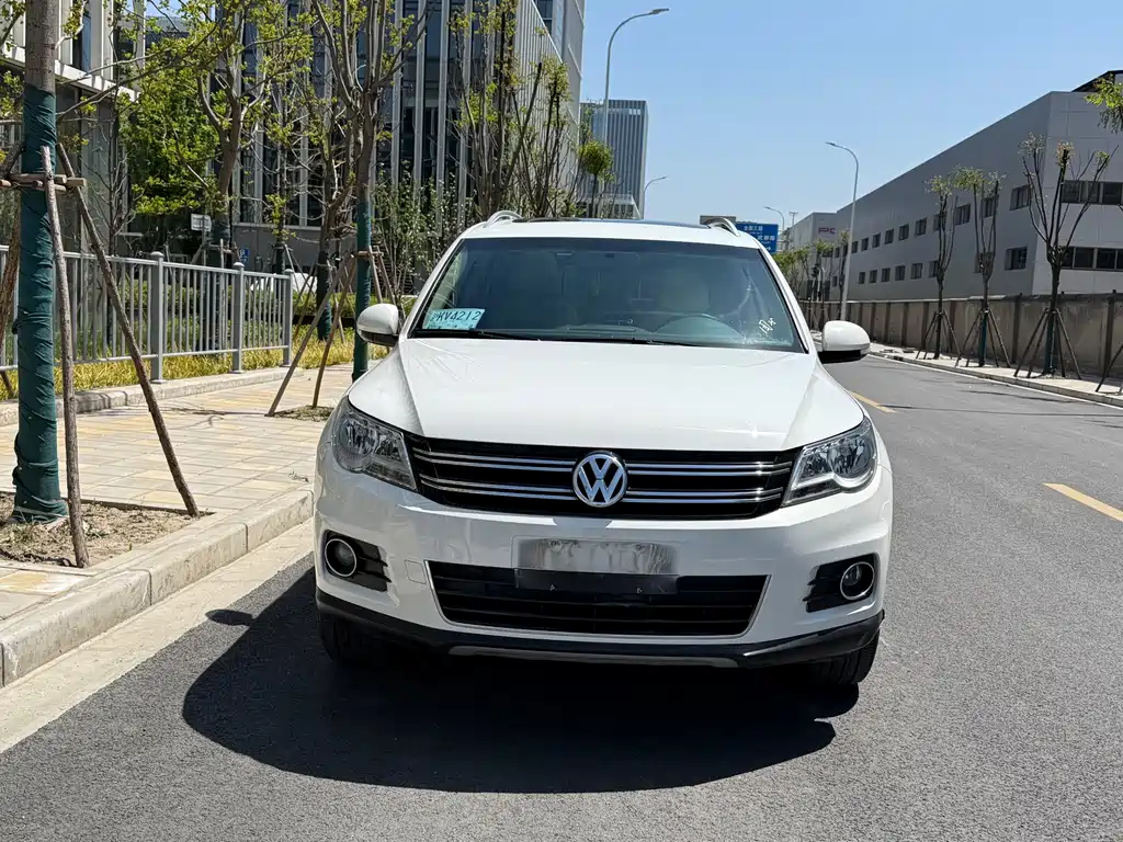Volkswagen Tiguan 2011