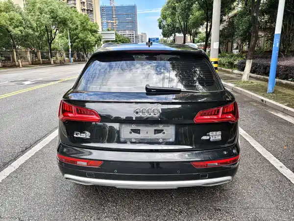 Audi Q5L 2018