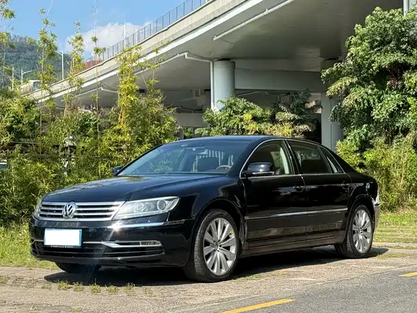 Volkswagen Phaeton 2010