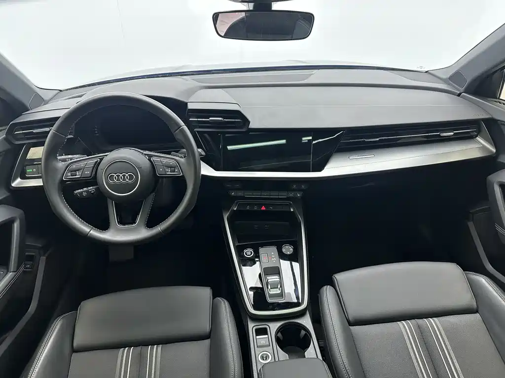 Audi A3 2022 — фото 7