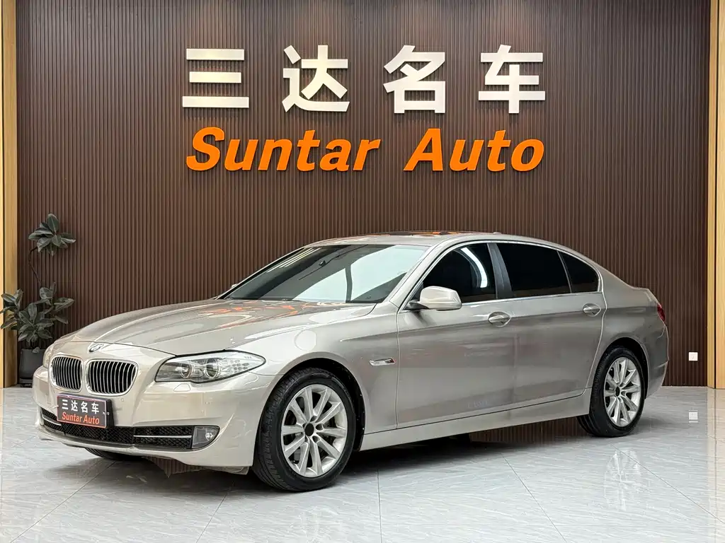 BMW 5 Series 2013 — фото 1