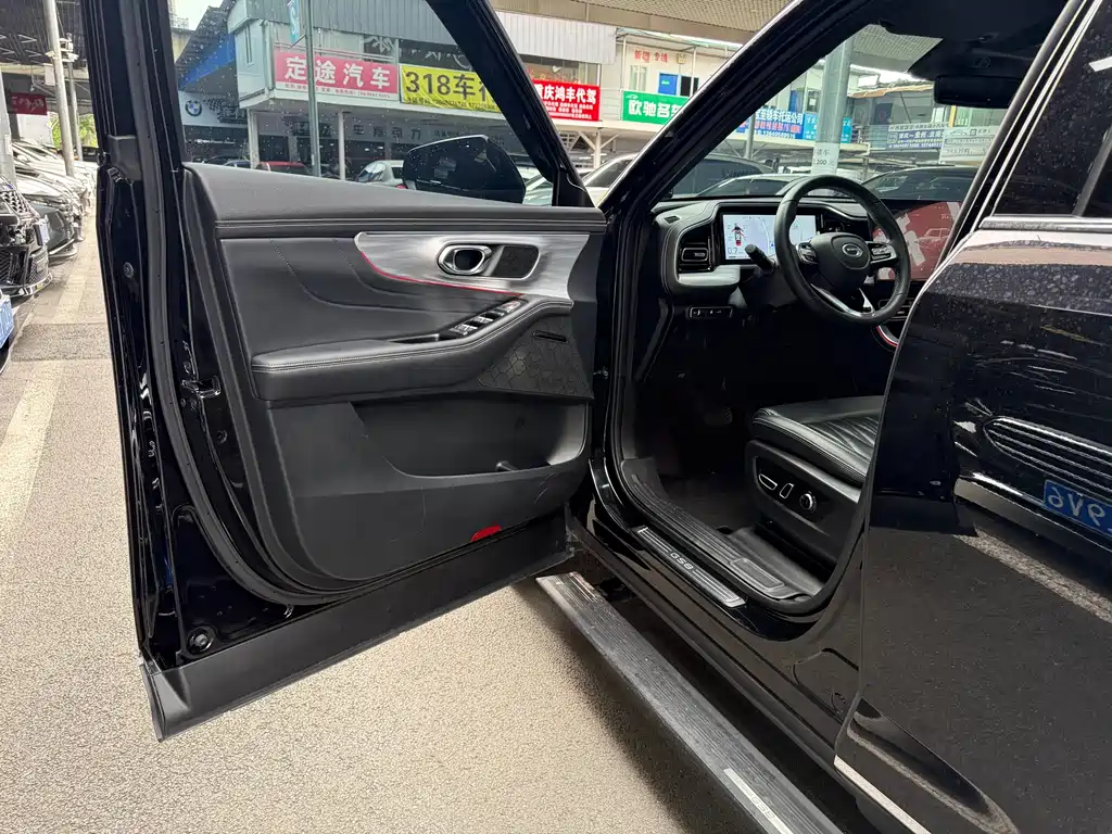 GAC Motor Trumpchi GS8 2023 — фото 10