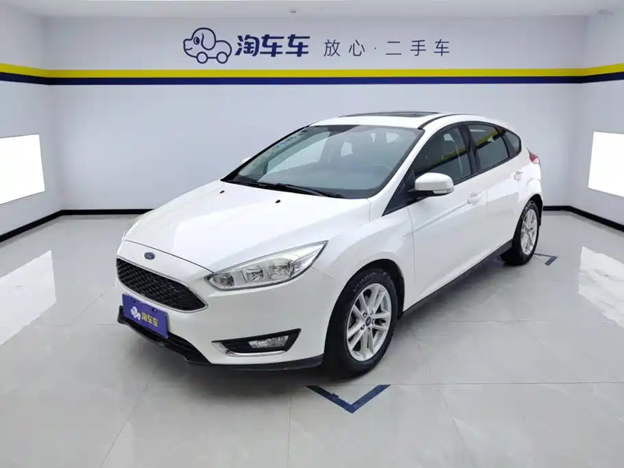 Ford Focus 2016 — фото 1