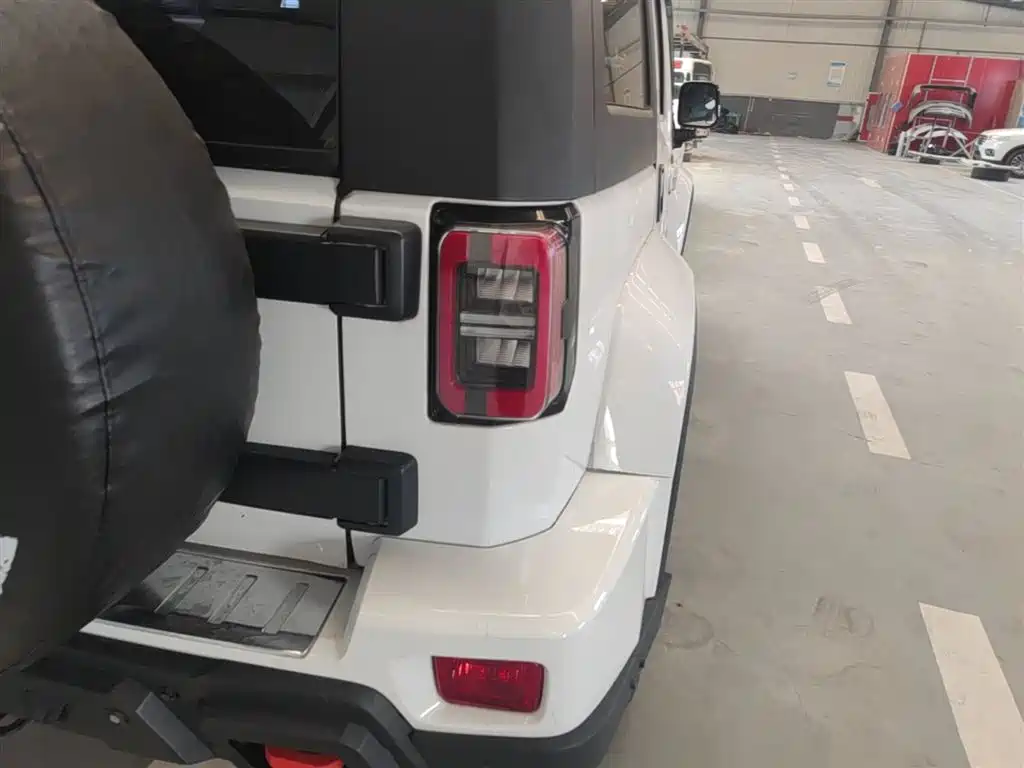 Beijing Off-Road BJ40 2019 — фото 24