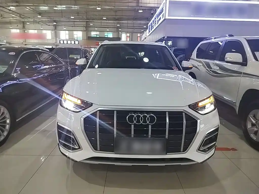 Audi Q5L 2023 — фото 3