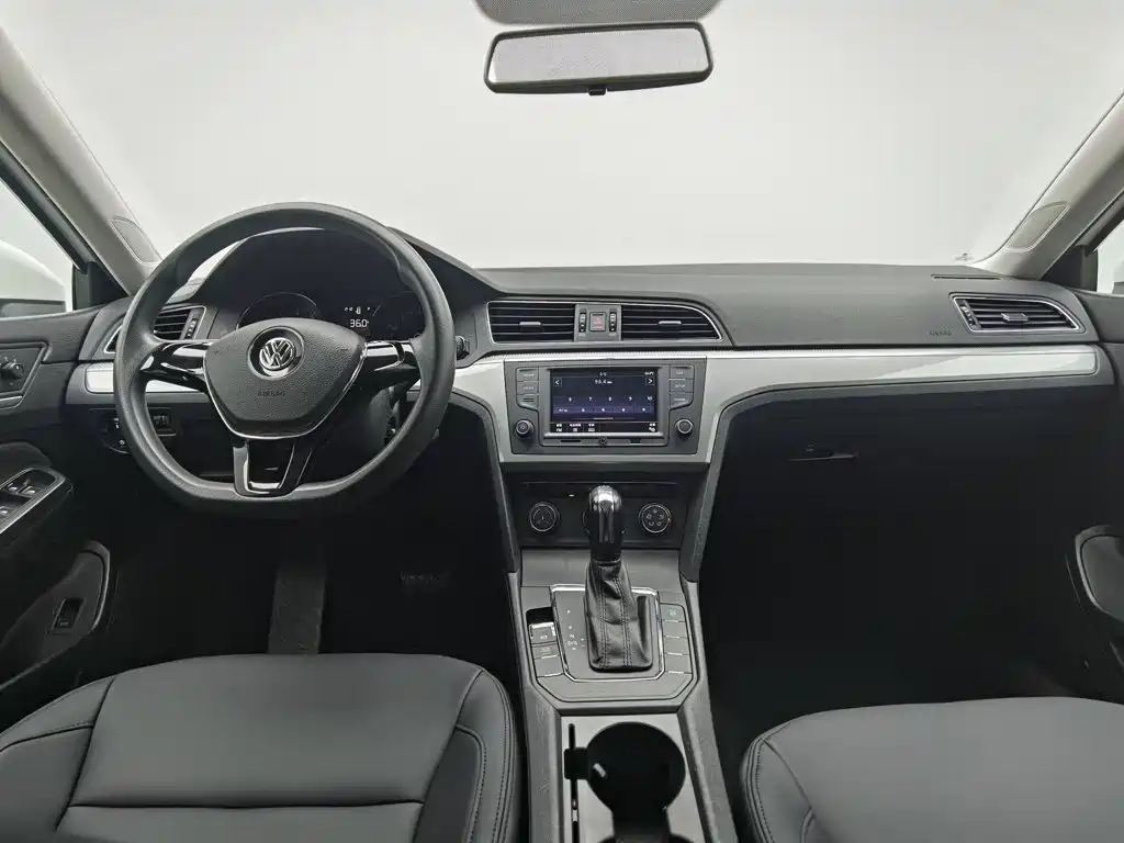 Volkswagen Lamando 2016